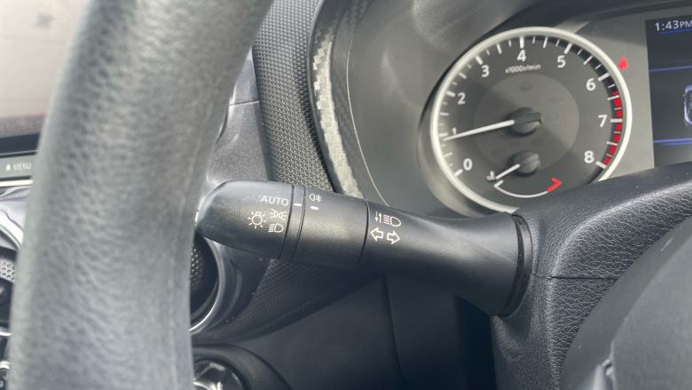 Nissan Juke 1.0 DiG-T 114 Acenta 5dr Petrol Hatchback